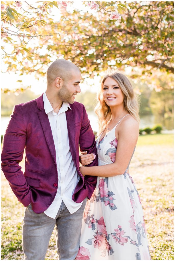 engagement photos at divine park