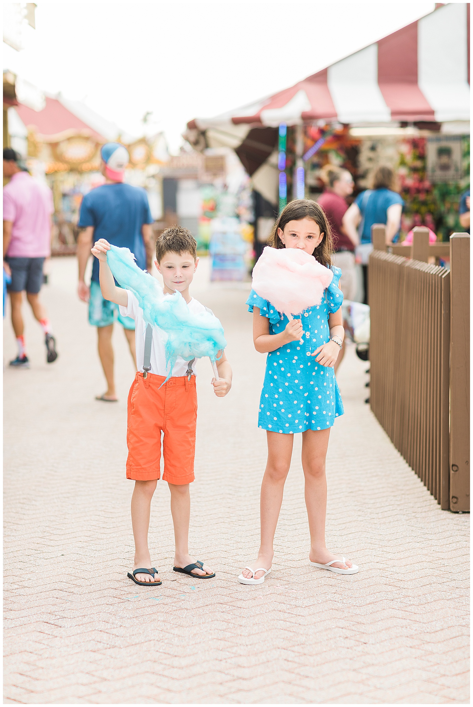 Kids photos with cotton candy