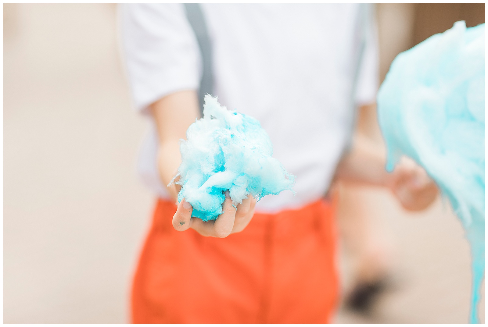 Kids photos with cotton candy